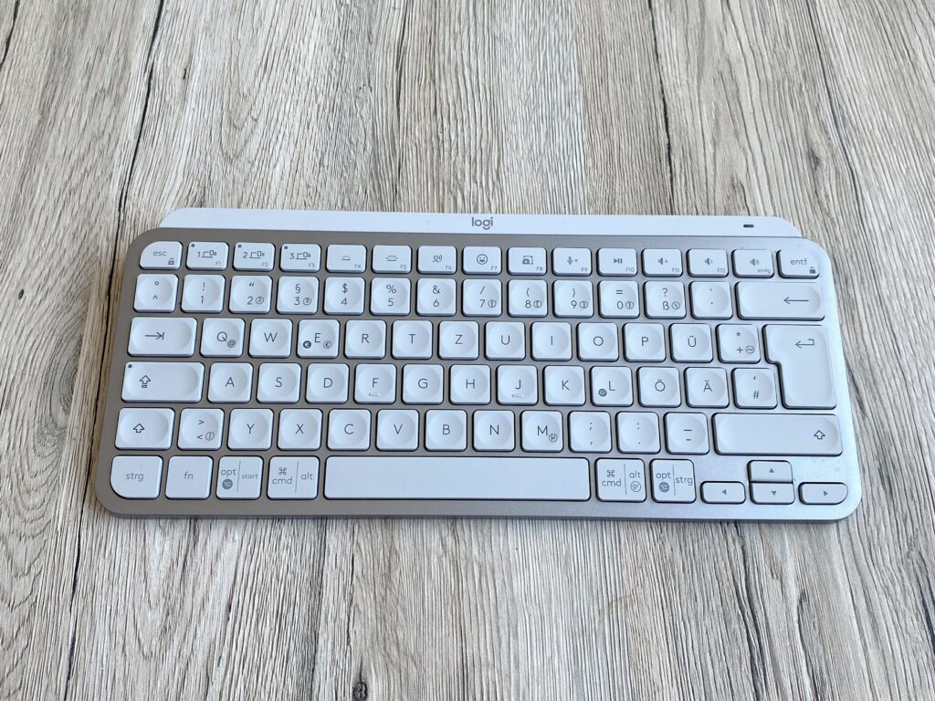 Logitech MX Keys