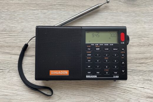 Sihuadon / XHDATA D-808 Weltempfänger